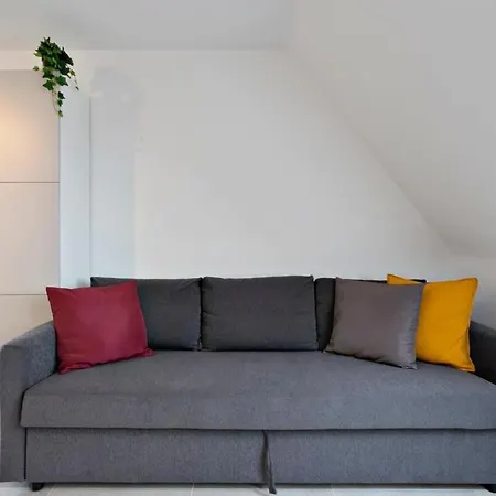 Apartment Huswell - Cozy And Roomy With A Homely Feel