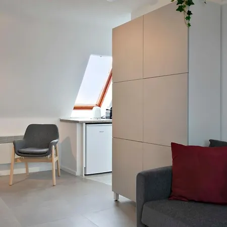 Huswell - Cozy And Roomy With A Homely Feel