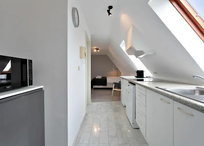 Huswell - Cozy And Roomy With A Homely Feel De Haan